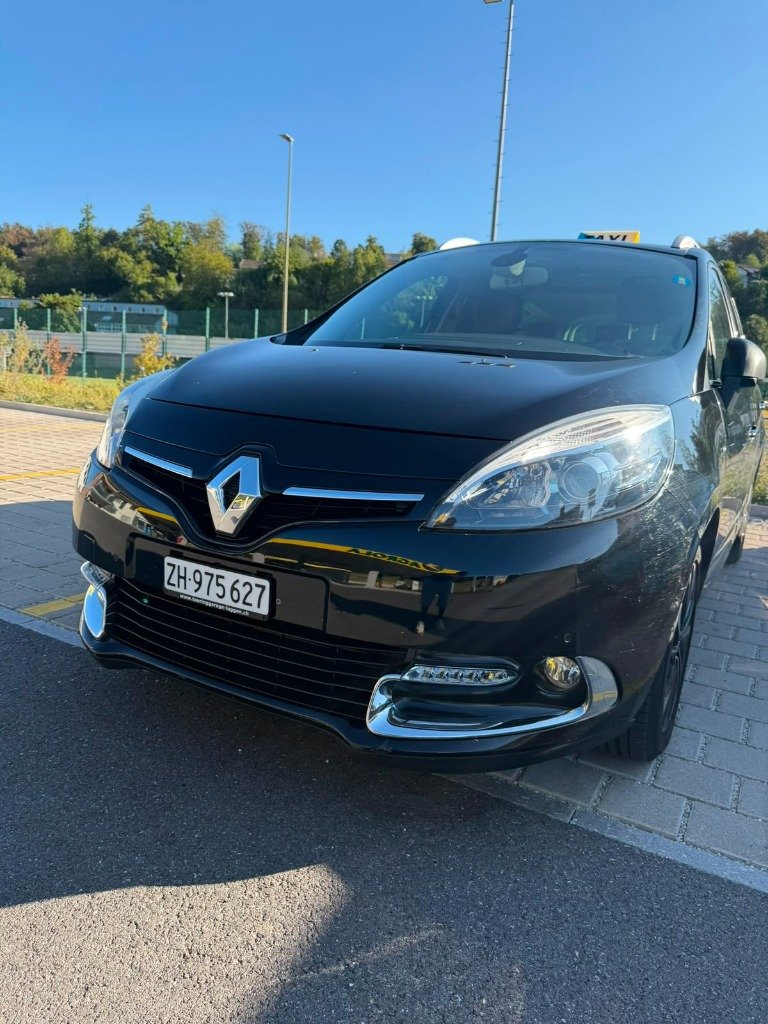 MP Taxi Stäfa - Frontansicht unseres modernen Taxis